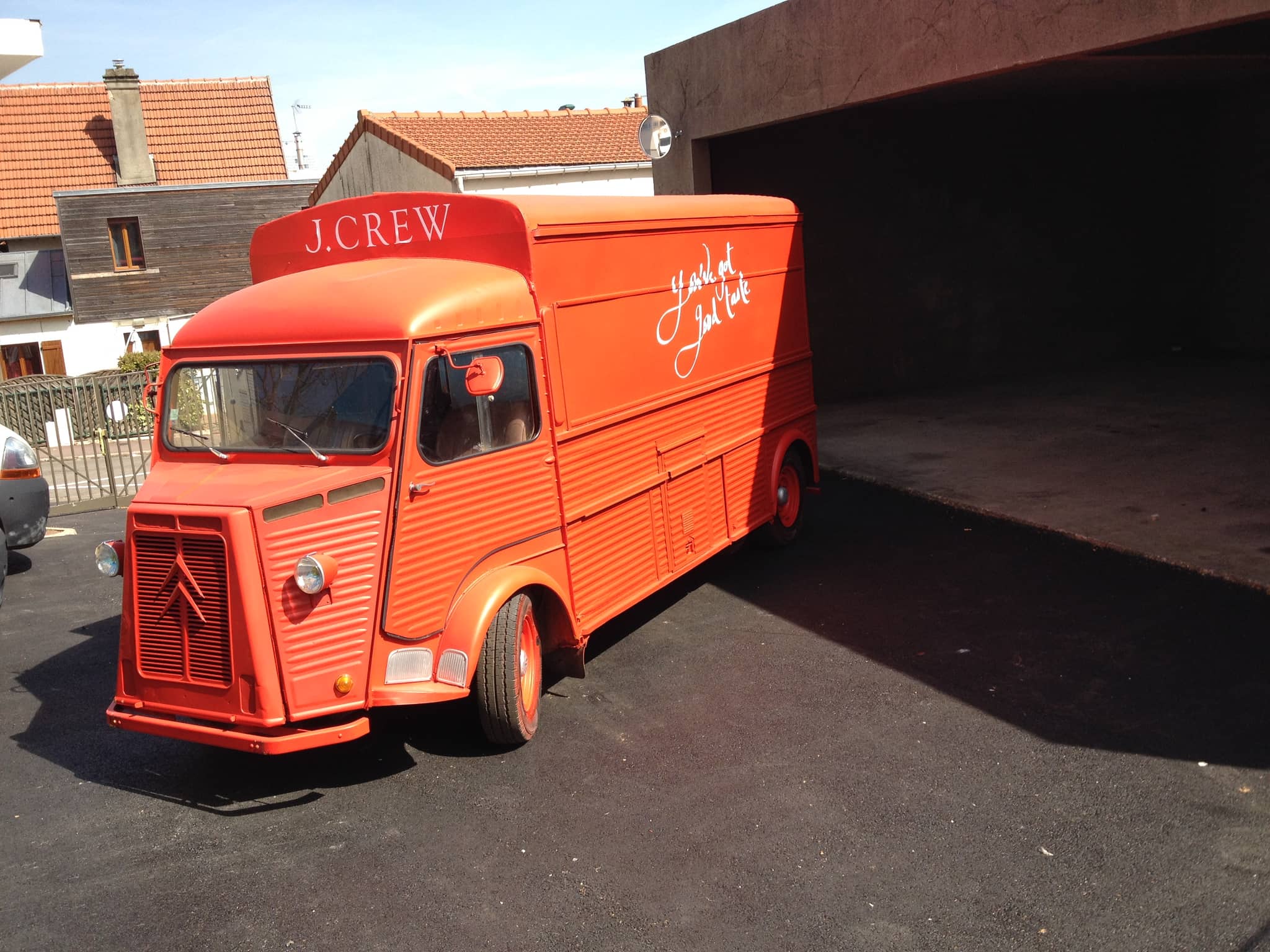 Citroën HY J.CREW orange — version rallongée personnalisée