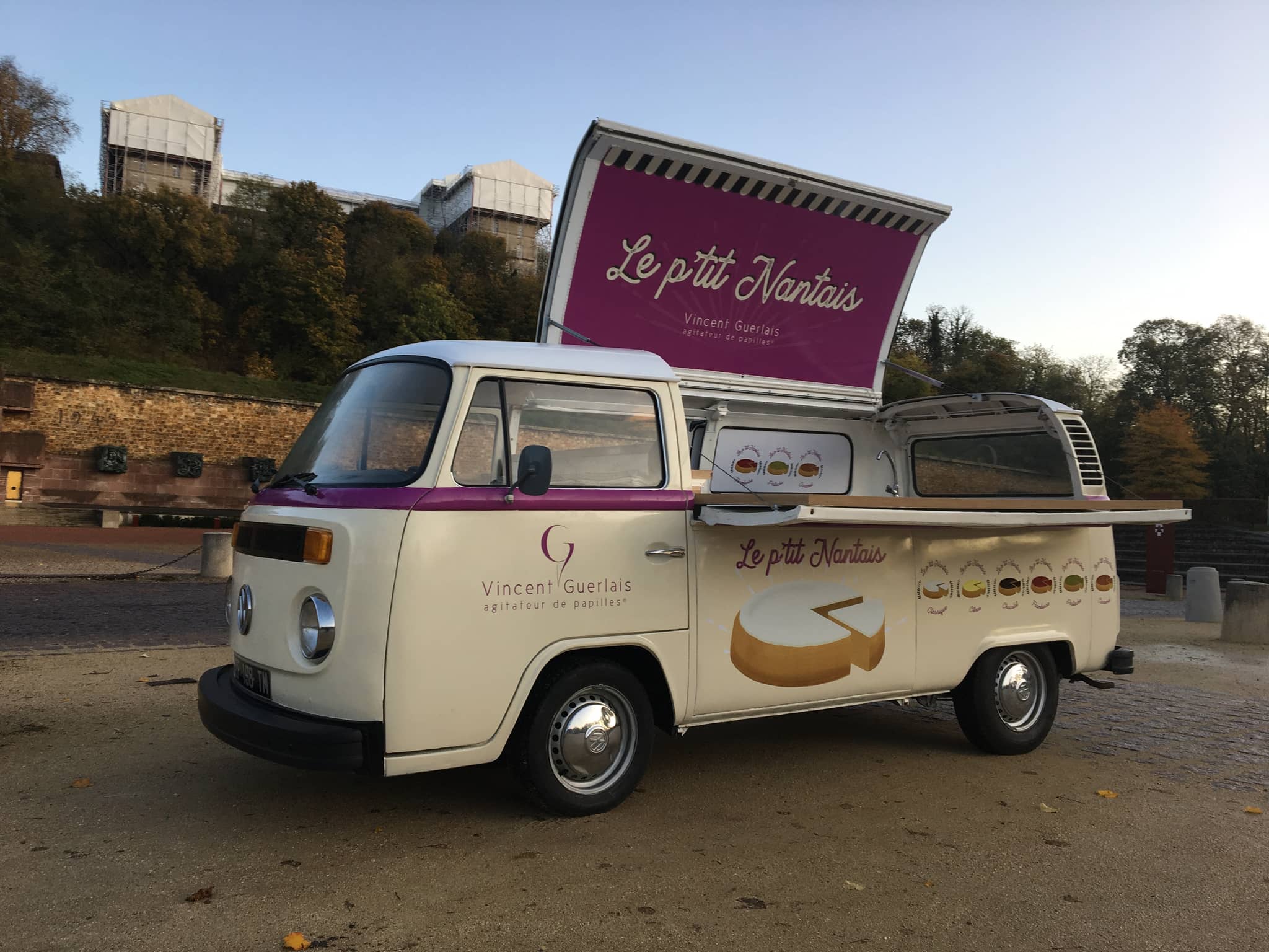 Combi VW Vincent Guerlais — comptoir pâtisserie Le p'tit Nantais