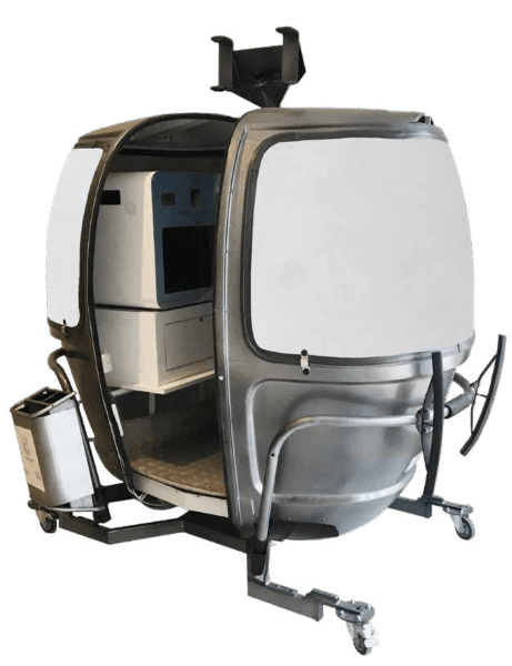 Télécabine Megg structure brute — base authentique des années 70 avant personnalisation