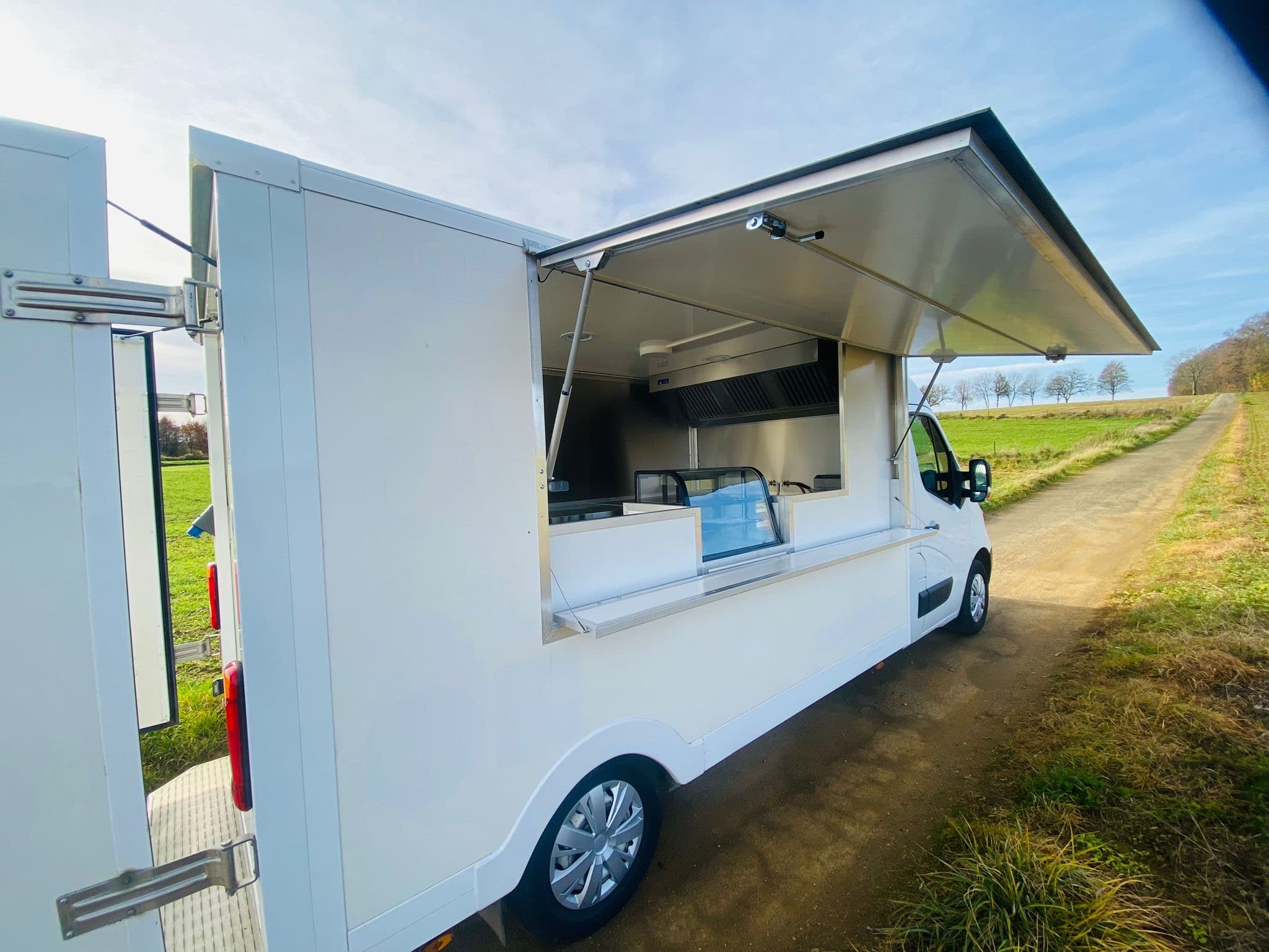 Food-Truck (2019) aménagé à neuf