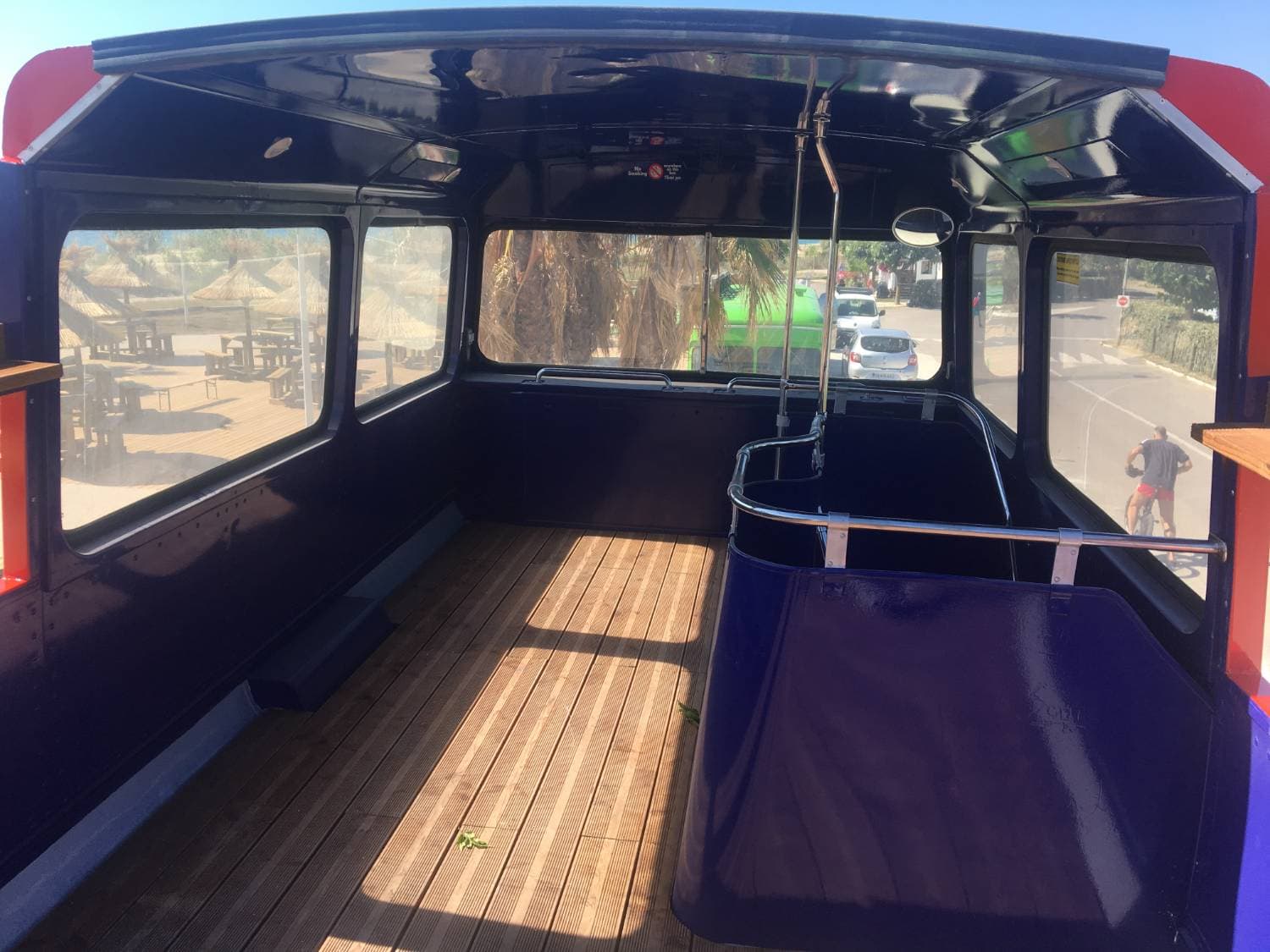 Espace lounge à l'étage supérieur du Double Decker