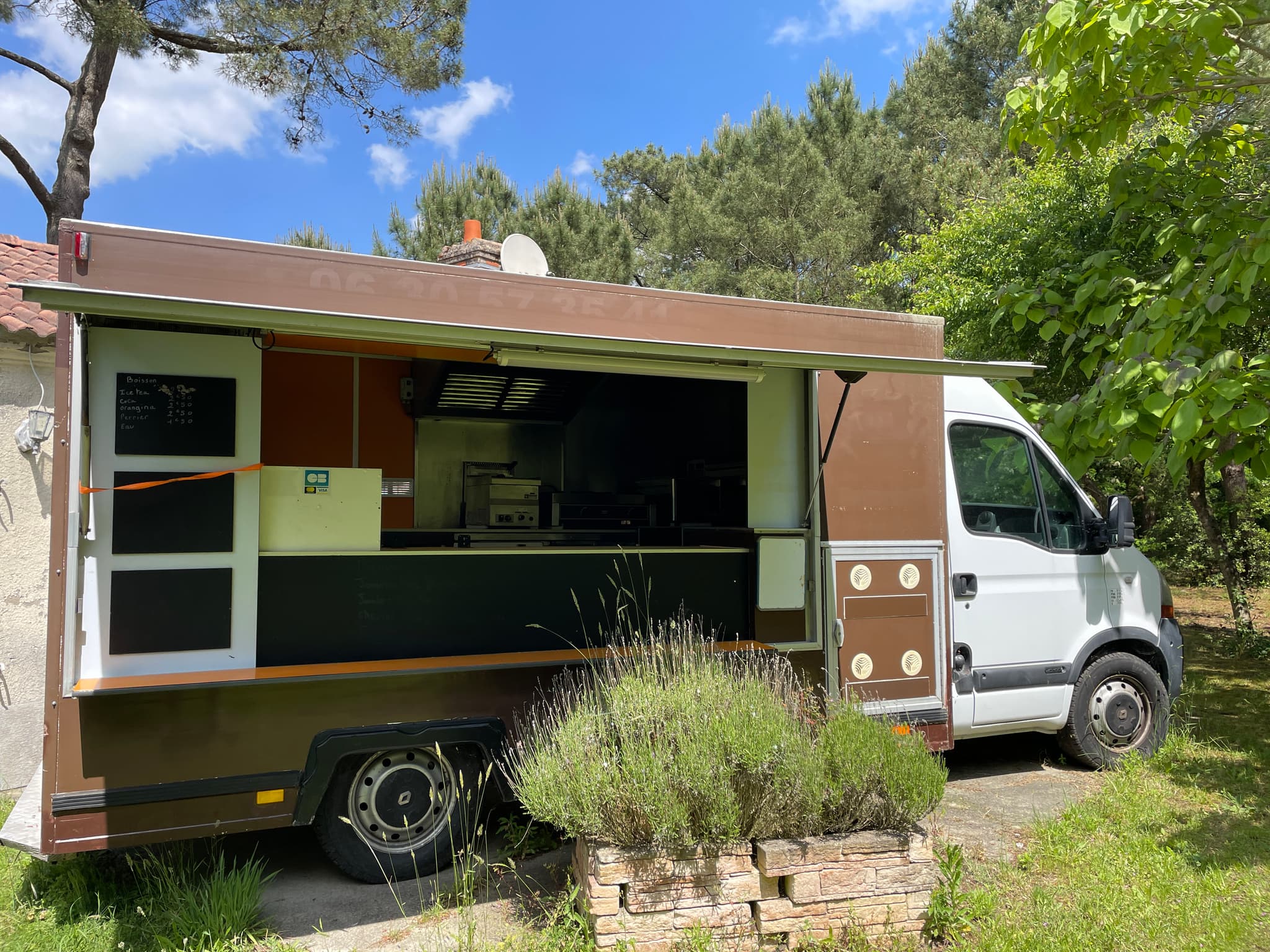 Food-truck snacking/traiteur