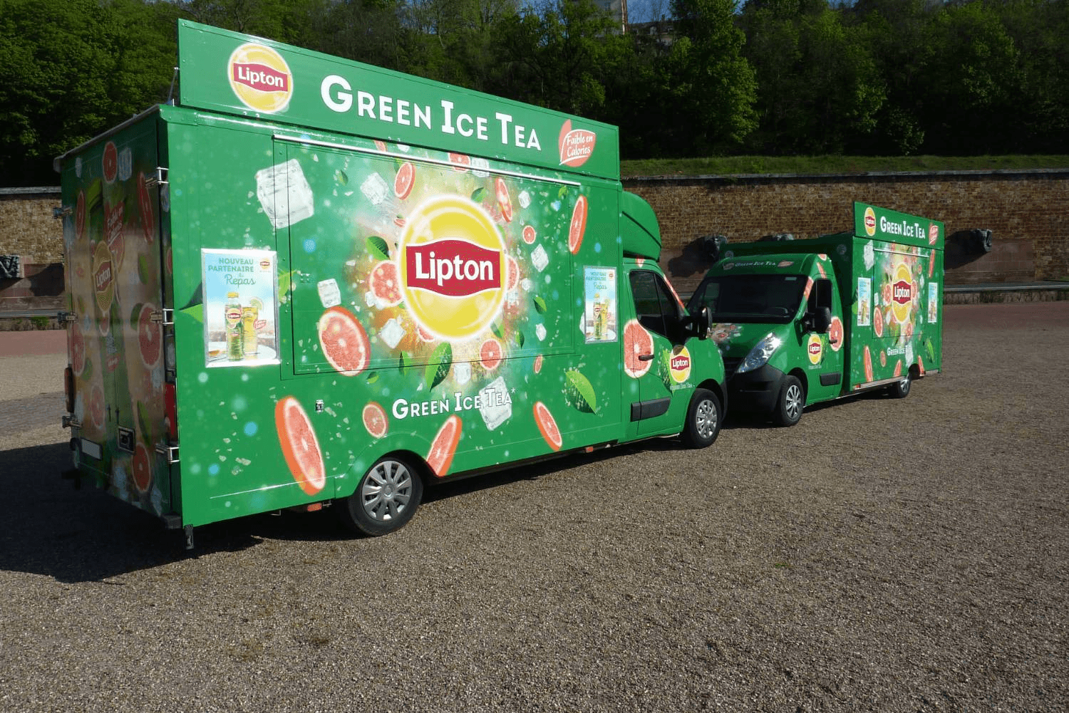 Food truck road show — branding personnalisé