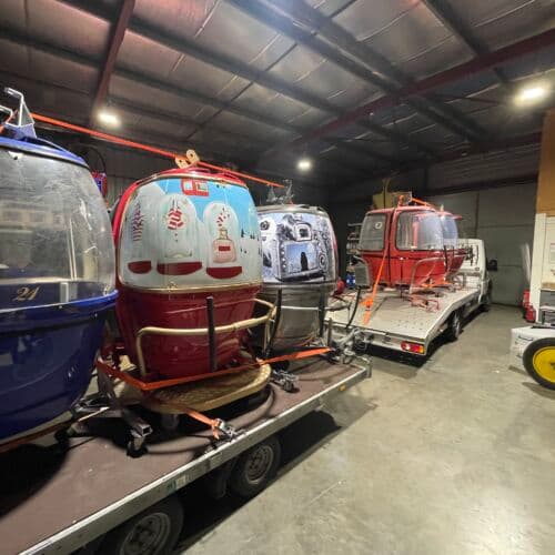 Flotte MEGG sur remorque, prête pour la livraison événementielle