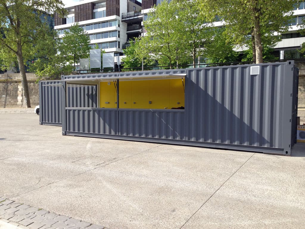 Container cafétéria 40 pieds avec ouverture latérale complète — espace événementiel grand ouvert