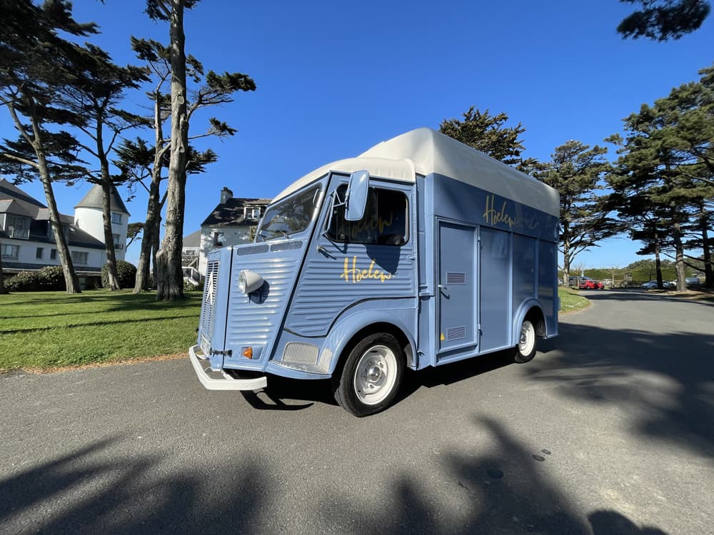 Équipe Mon Camion Resto en atelier