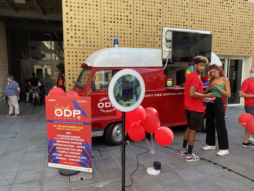 DJ truck — Estafette aménagée en camion DJ