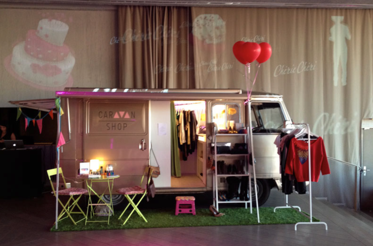 Fashion truck Caravan Shop en salon — décoration événementielle